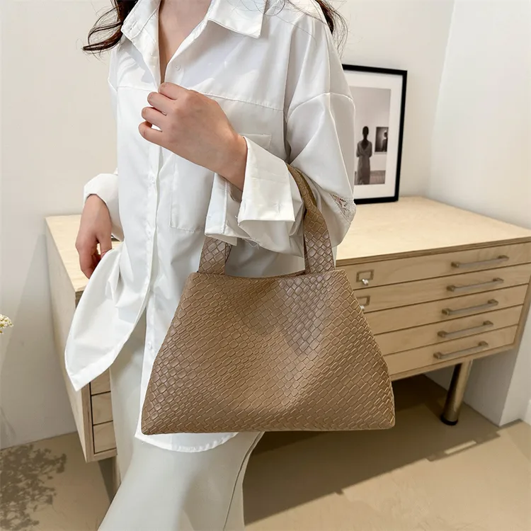 Bolso Cubo Mujer Cuero Sintético - Imagen 4