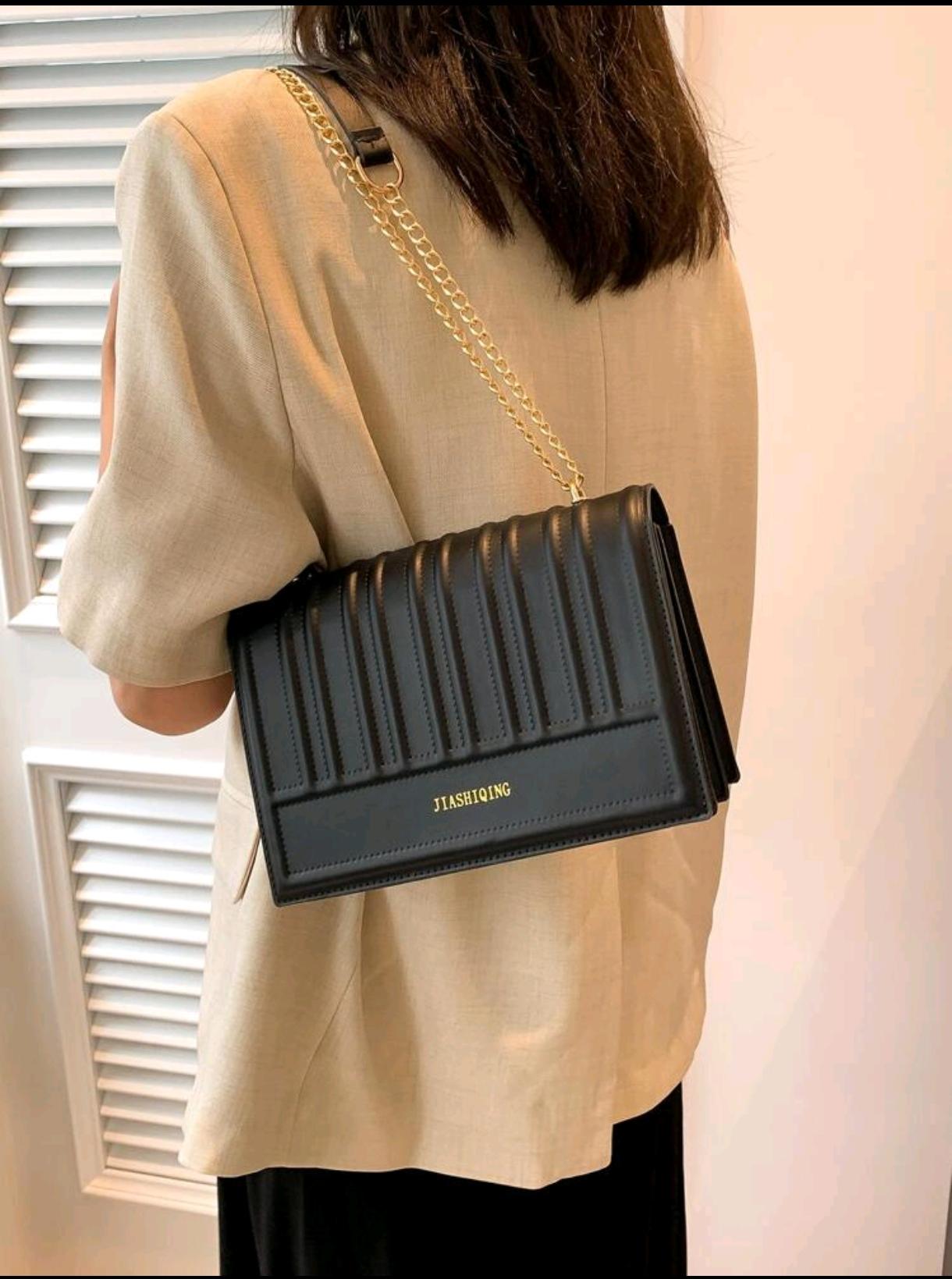 Bolso Mini Letter Chain - Imagen 2